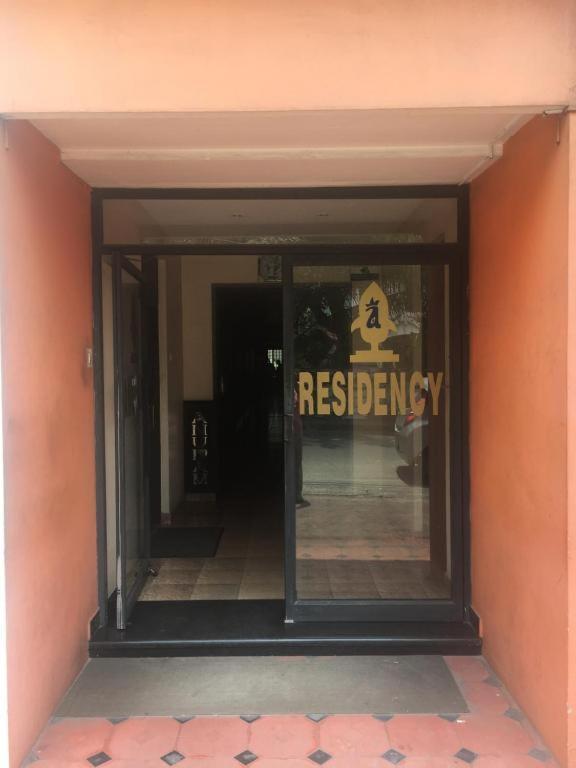 Anupam Residency Hotel Kochi Buitenkant foto